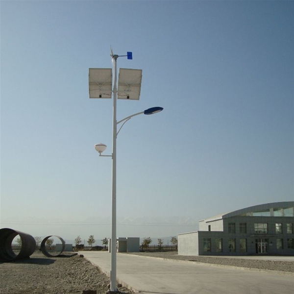 100瓦太阳能路灯-LB-07