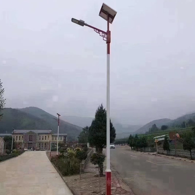 车站太阳能路灯生产厂家