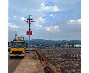 广场太阳能路灯生产厂家